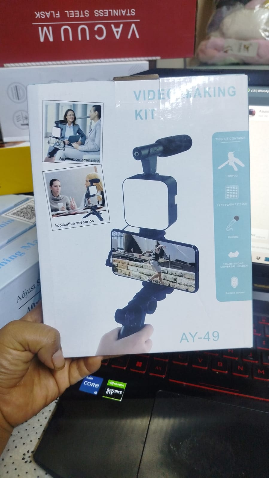 Trípode, Micrófono y Luz LED para Celular